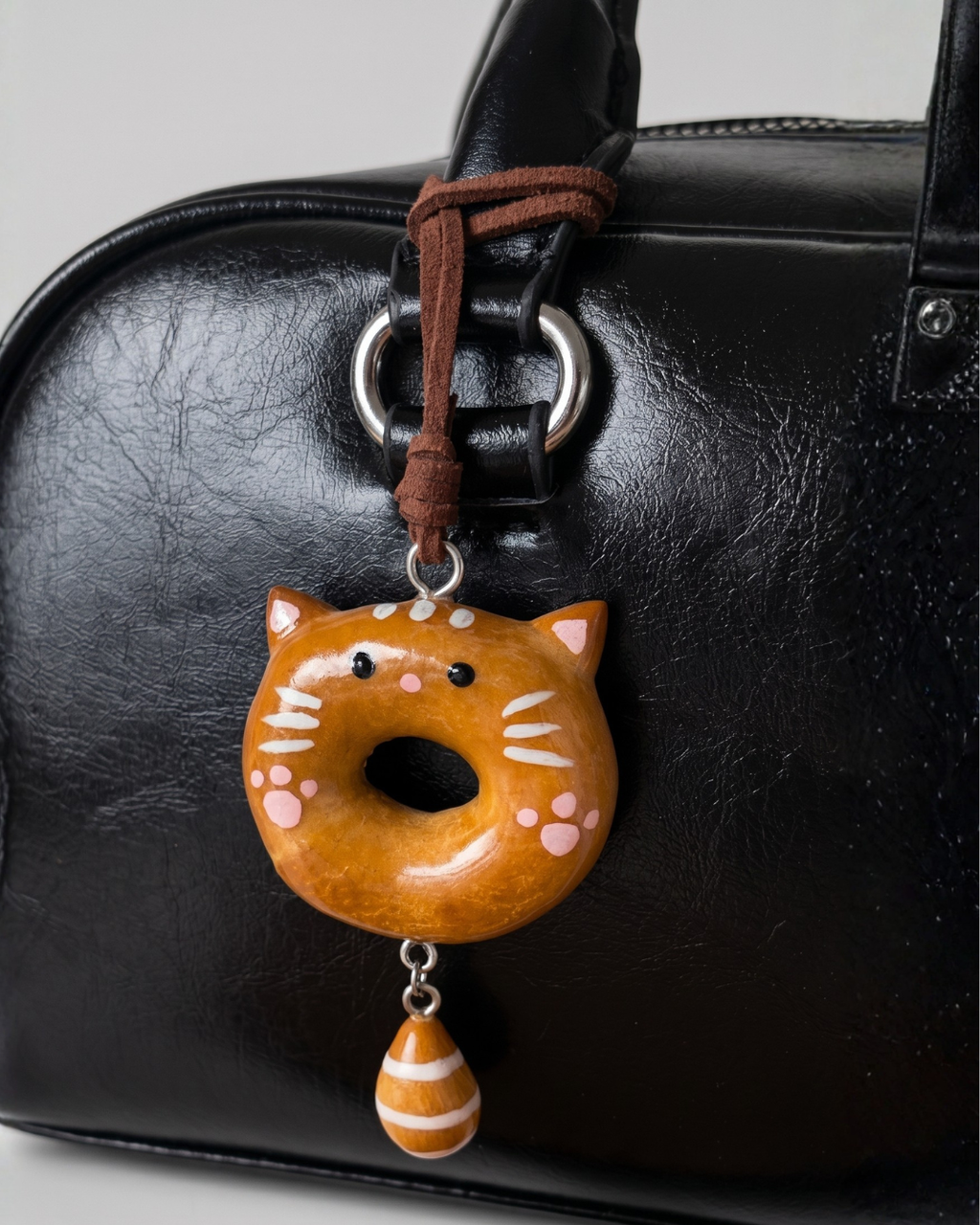 Meow Donut real bread bag charm colour variant close-up